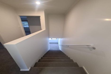 Photo of property in 5 Holystone Road, Whitby, Porirua, 5024