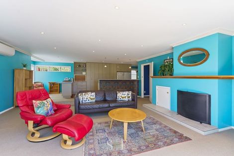 Photo of property in 14 Kereru Street, Waikanae, 5036