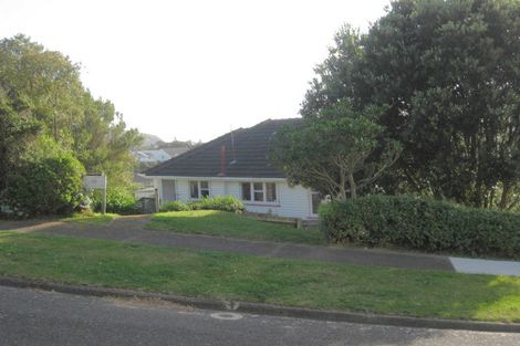 Photo of property in 33 Chaffey Crescent, Titahi Bay, Porirua, 5022
