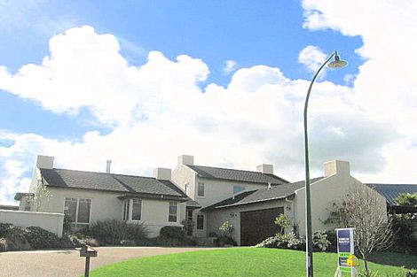 Photo of property in 15 Hayward Rise, Owhata, Rotorua, 3010