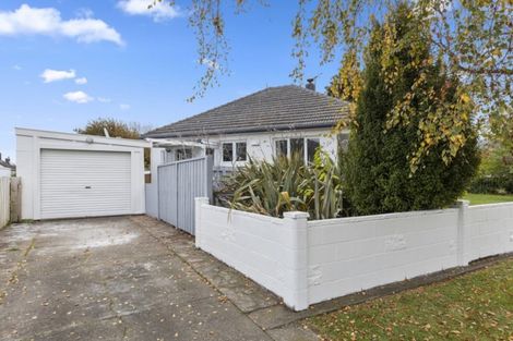 Photo of property in 60 Lincoln Avenue, Epuni, Lower Hutt, 5011