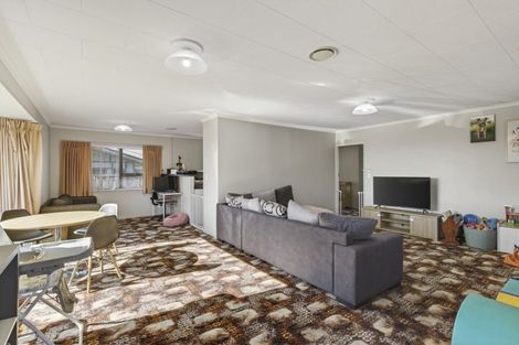 Photo of property in 18 Jade Place, Bell Block, New Plymouth, 4312
