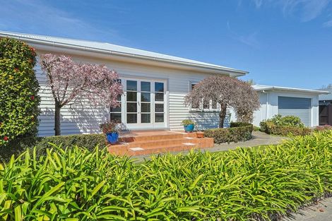 Photo of property in 1213 Ada Street, Parkvale, Hastings, 4122