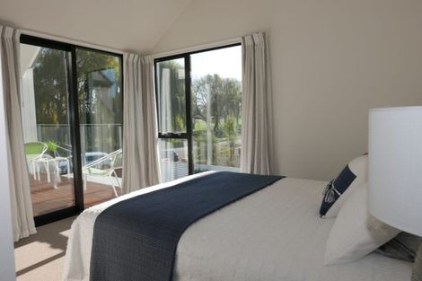 Photo of property in 10 Park Terrace, Christchurch Central, Christchurch, 8013