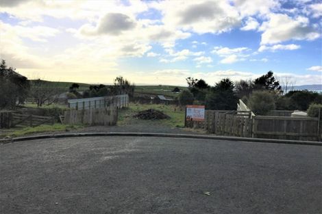 Photo of property in 12 Hill Street, Kaka Point, 9271