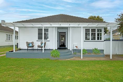 Photo of property in 177 Roebuck Road, Gisborne, 4010