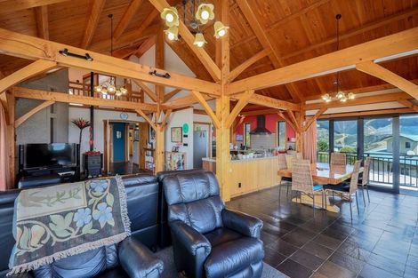 Photo of property in 9 Commodore Place, Britannia Heights, Nelson, 7010