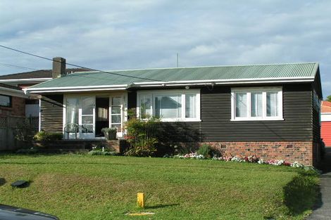 Photo of property in 2/7 Pine Ridge Terrace, Hauraki, Auckland, 0622