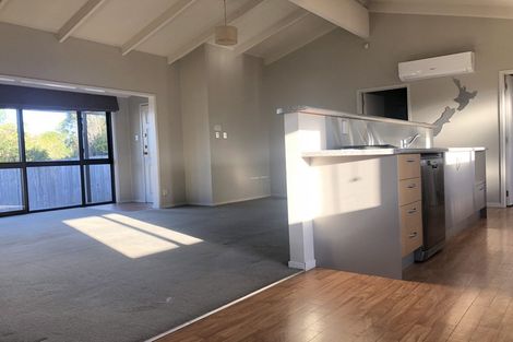 Photo of property in 238 Albany Highway, Schnapper Rock, Auckland, 0632