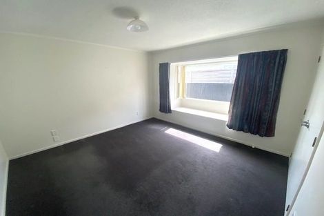 Photo of property in 35 Raumati Road, Raumati Beach, Paraparaumu, 5032