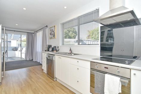 Photo of property in 5 Halligan Place, Belfast, Christchurch, 8051