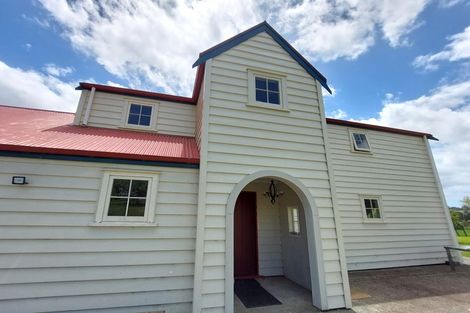 Photo of property in 54 Whakapirau Road, Maungaturoto, 0583