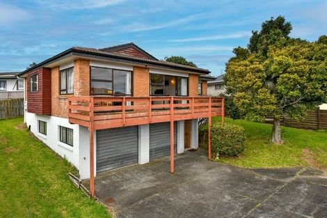 Photo of property in 2/16 Diorella Drive, Clover Park, Auckland, 2019