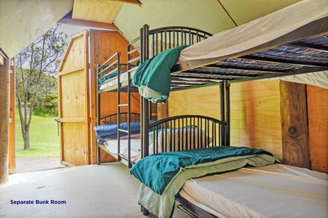 Photo of property in 556 Boat Harbour Road, Whenuakite, Whitianga, 3591