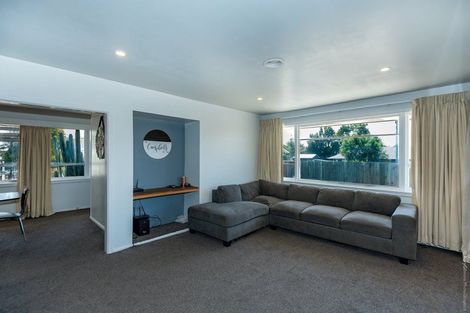 Photo of property in 67 Rowses Road, Aranui, Christchurch, 8061