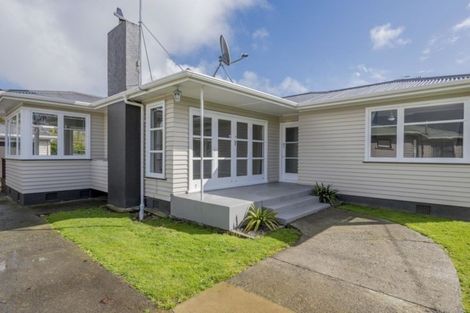 Photo of property in 51 Graham Street, Levin, 5510