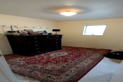 Photo of property in 11 Shamrock Lane, Te Atatu Peninsula, Auckland, 0610