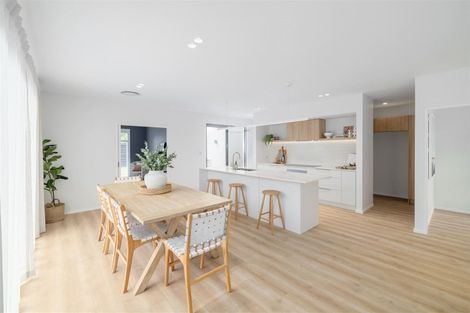 Photo of property in 11 Jardine Place, Marshland, Christchurch, 8051