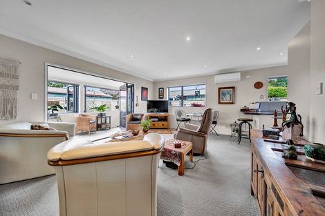 Photo of property in 62b Cordelia Street, Stratford, 4332