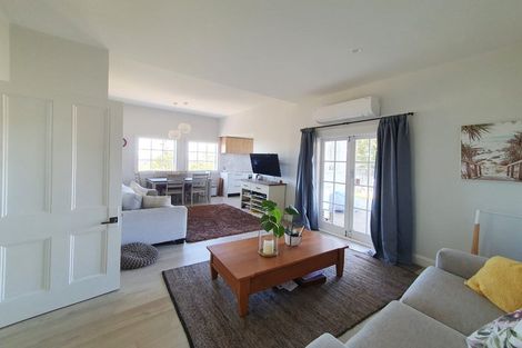 Photo of property in 2 Kipling Avenue, Hospital Hill, Napier, 4110