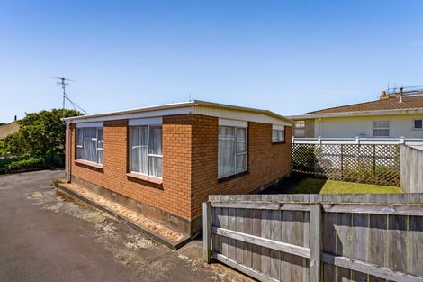 Photo of property in 2/56 Young Street, New Plymouth, 4310