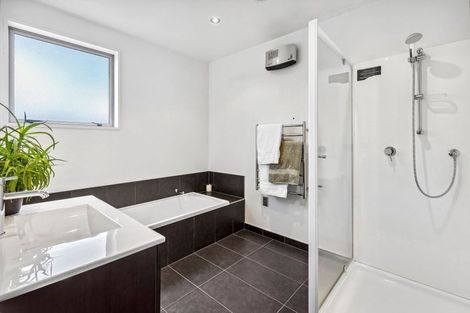 Photo of property in 79 Rob Roy Lane, Wanaka, 9305