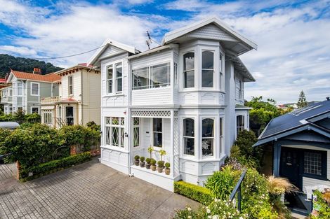 Photo of property in 19 Brougham Street, Mount Victoria, Wellington, 6011