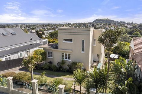 Photo of property in 22 Rahiri Road, Mount Eden, Auckland, 1024