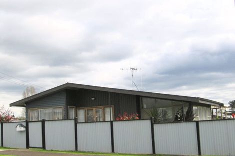 Photo of property in 15 Te Kaponga Street, Brookfield, Tauranga, 3110