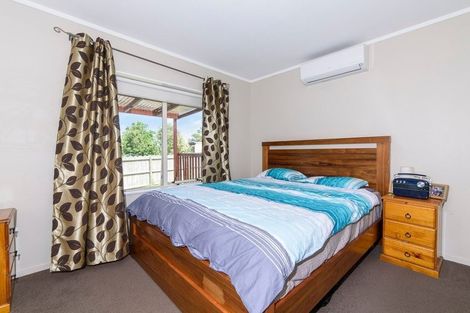 Photo of property in 49 Patts Avenue, Glendene, Auckland, 0602