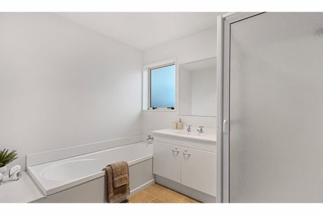 Photo of property in 57 Shackleton Street, New Brighton, Christchurch, 8061