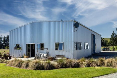 Photo of property in 17 Siegerts Road, Kimbell, Fairlie, 7987