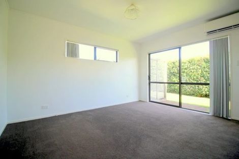 Photo of property in 96 Sandspit Road, Waiuku, 2123