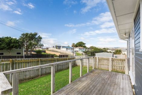 Photo of property in 27 Te Puke Street, Titahi Bay, Porirua, 5022