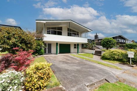 Photo of property in 176 Golf Road, Taumarunui, 3920