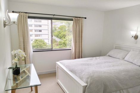 Photo of property in Mansfield Towers, 1 Grant Road, Thorndon, Wellington, 6011