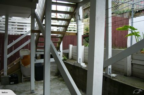 Photo of property in 26 Macdonald Crescent, Te Aro, Wellington, 6011