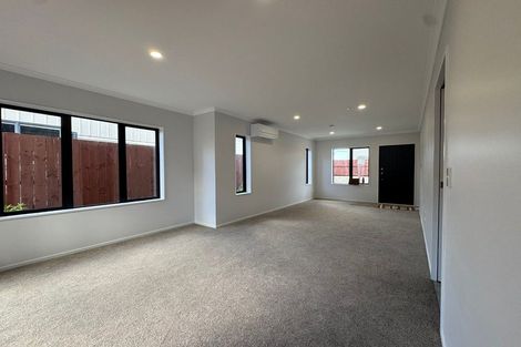 Photo of property in 2/34 Earlsworth Road, Mangere East, Auckland, 2024