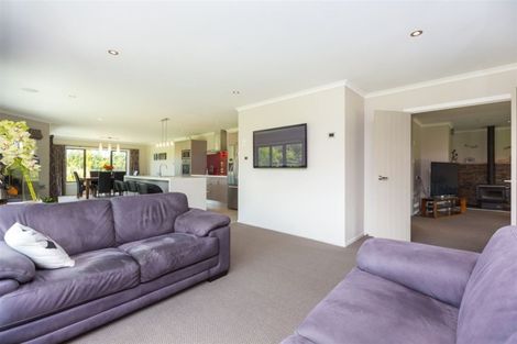 Photo of property in 225a Kairau Road, Brixton, New Plymouth, 4373