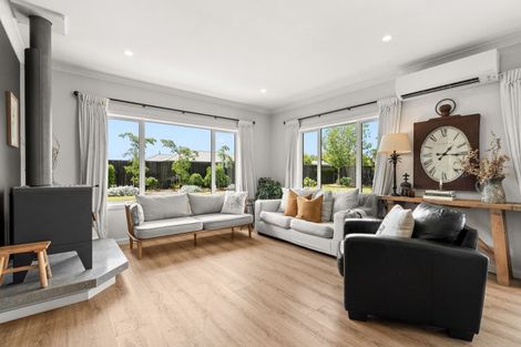 Photo of property in 11 Mcdonald Way, Lansdowne, Masterton, 5810