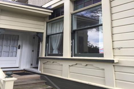 Photo of property in 17 Portland Crescent, Thorndon, Wellington, 6011