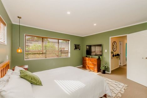 Photo of property in 15 Wedgewood Grove, Raumati Beach, Paraparaumu, 5032