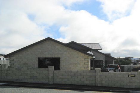 Photo of property in 15 Wellington Street, Parkside, Timaru, 7910