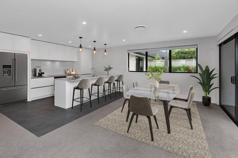 Photo of property in 9 Olney Court, One Tree Point, 0118