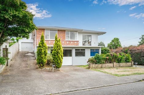 Photo of property in 41 Aorangi Road, Paraparaumu, 5032