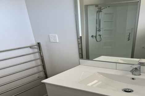 Photo of property in 6 Turtleback Avenue, Whitby, Porirua, 5024