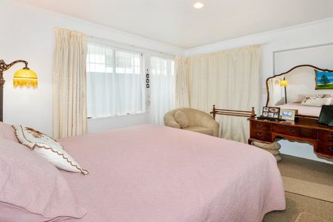 Photo of property in 148a Marine Parade, Mount Maunganui, 3116