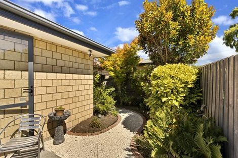 Photo of property in 2a Ferndown Lane, Bromley, Christchurch, 8062