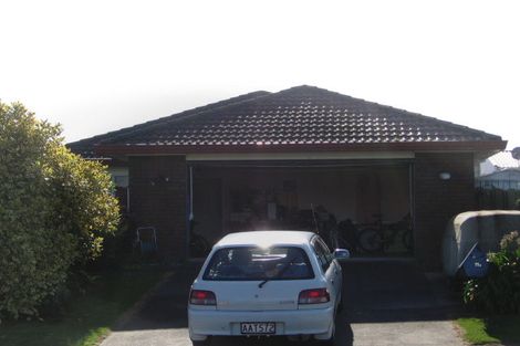 Photo of property in 11c Channing Crescent, Botany Downs, Auckland, 2010