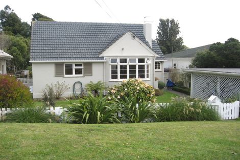 Photo of property in 18 Shirley Street, Karori, Wellington, 6012